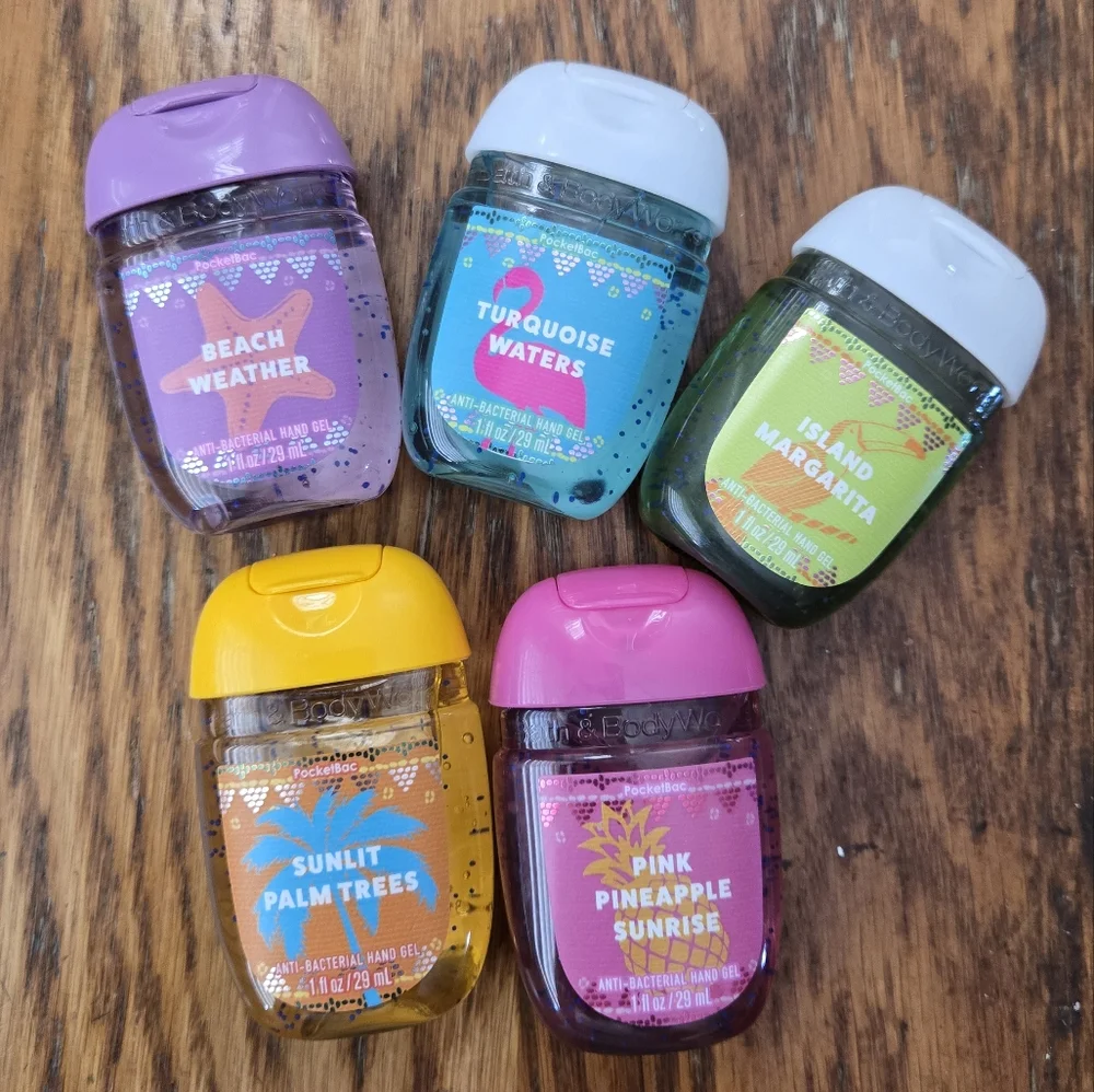 🍨🤲NWT‼️Bath & Body Works Ice Cream Cone Holder w/ Hand Sanitzers